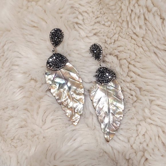 💎NEW💎 NATURAL ABALONE SHELL EARRINGS - Picture 1 of 9